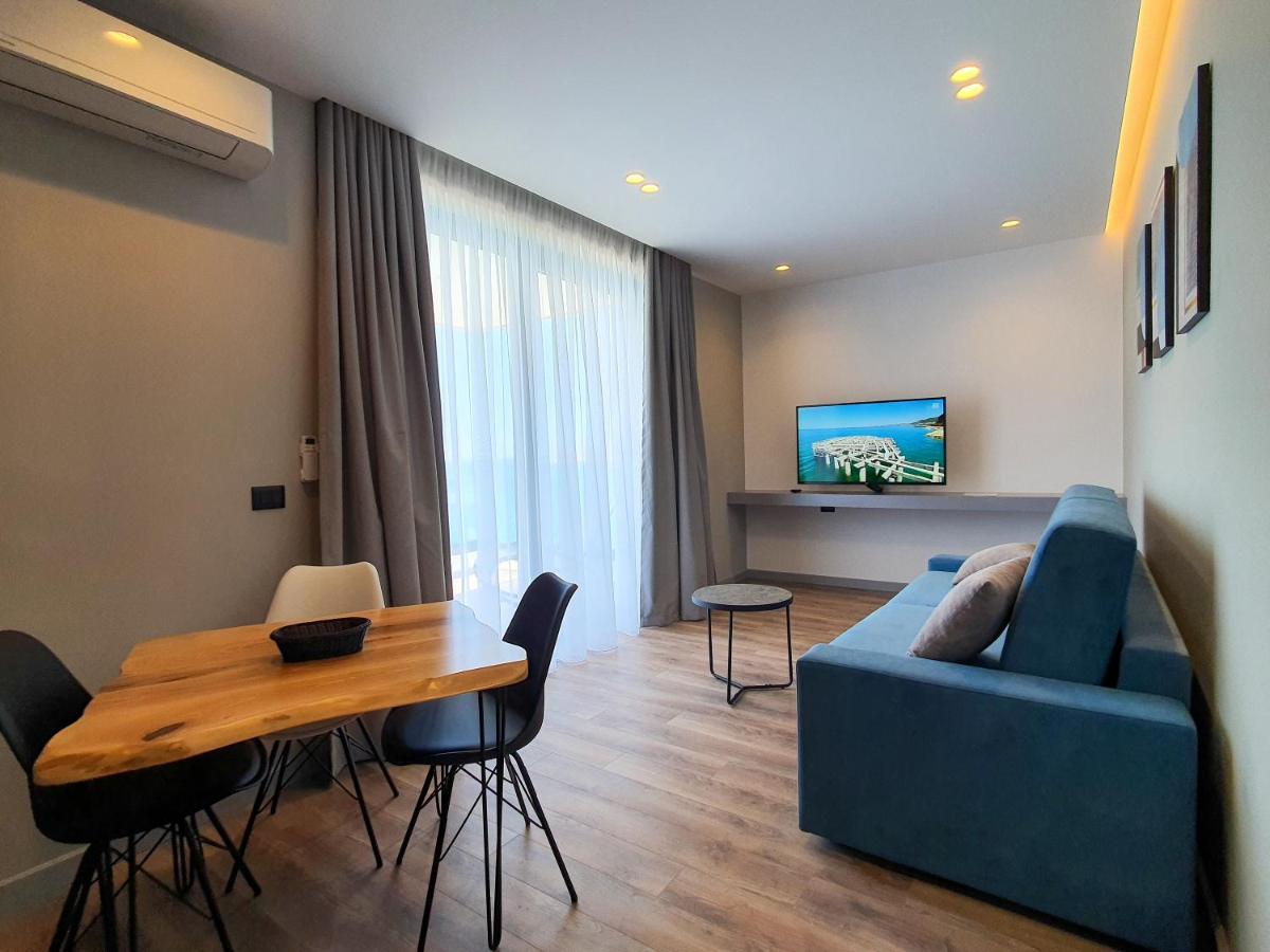 סרנדה Lookout Apartments מראה חיצוני תמונה