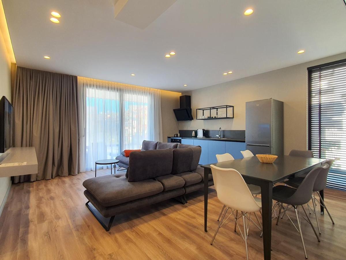 סרנדה Lookout Apartments מראה חיצוני תמונה