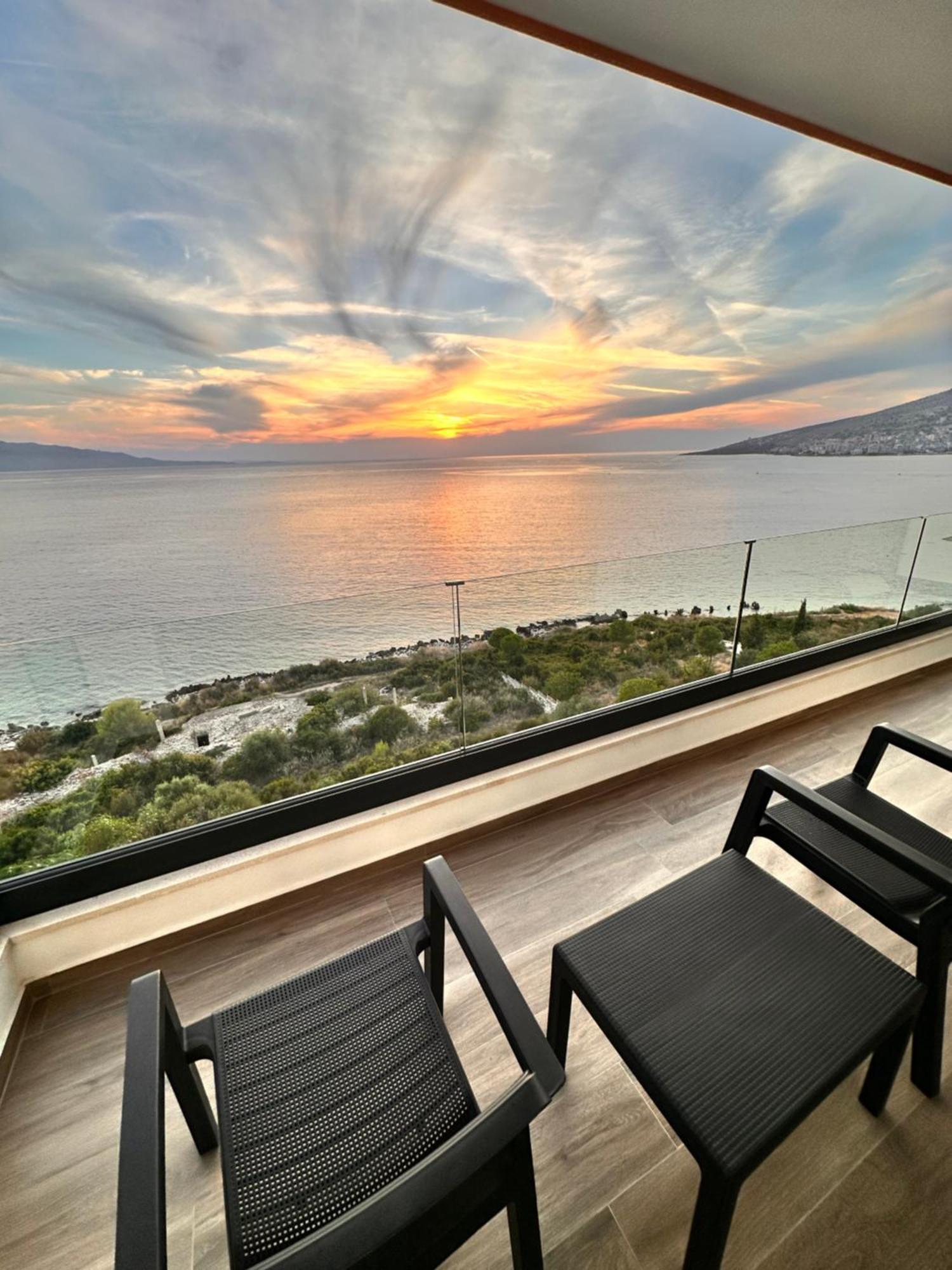 סרנדה Lookout Apartments מראה חיצוני תמונה