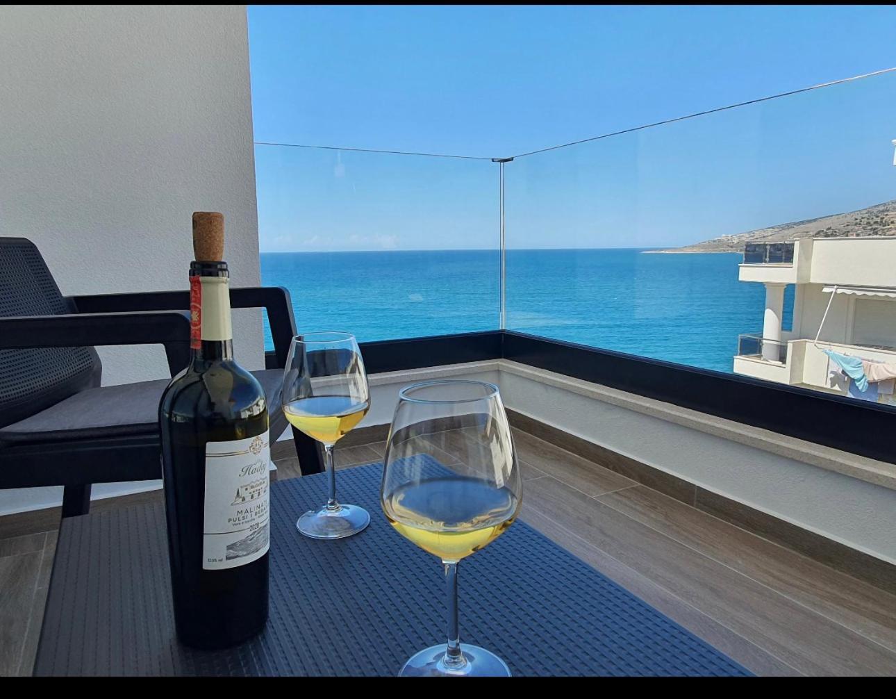 סרנדה Lookout Apartments מראה חיצוני תמונה